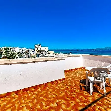 Otel Charlys